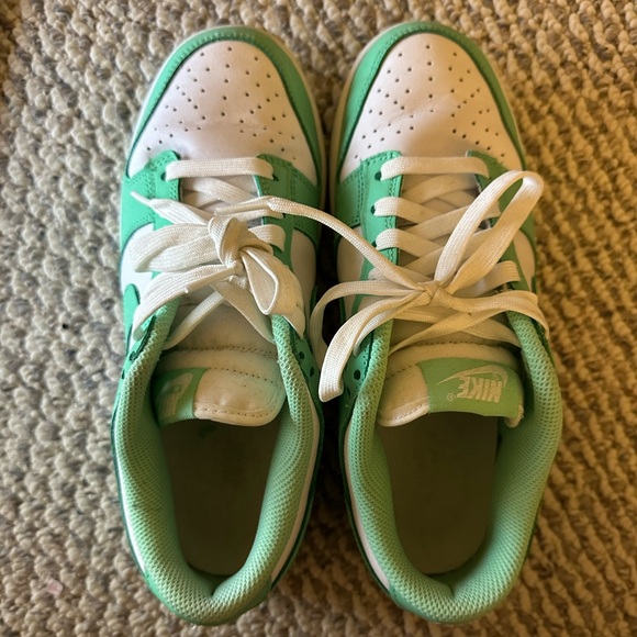Custom Mint Green Dunks - Picture 4 of 6